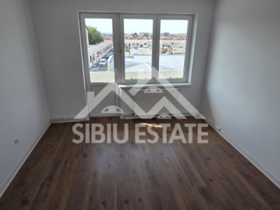 Apartament 2 camere confort 1, etaj 2 - renovat recent - str. Lunga