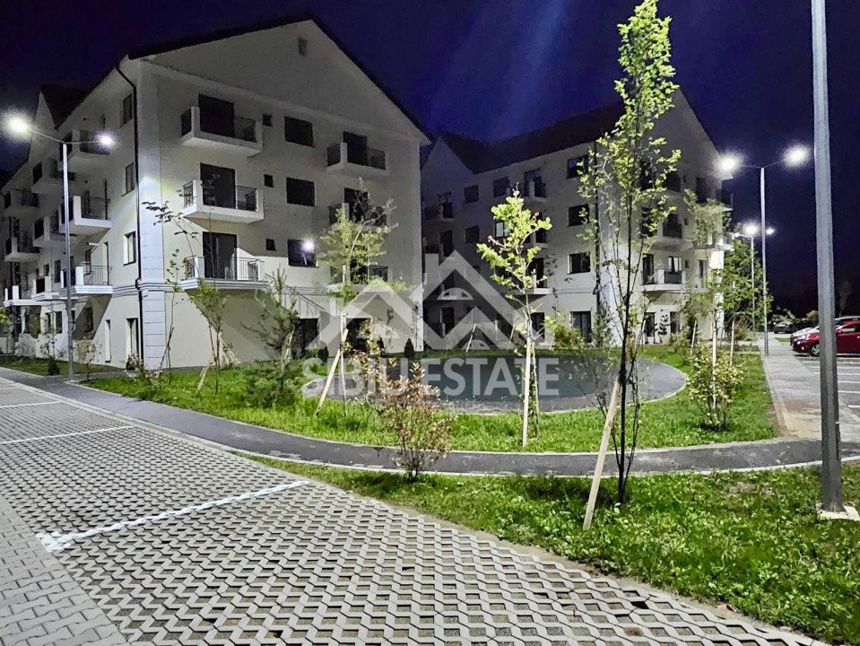 Apartament 2 camere, balcon 8 mp !