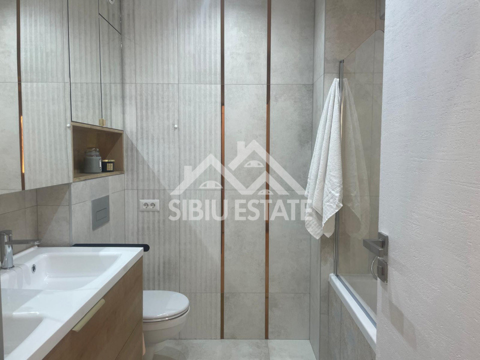 Garsoniera de LUX de inchiriat, etaj 1, mobilata si utilata premium