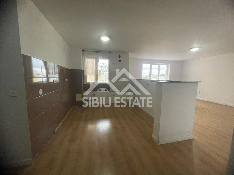 Apartament de vanzare cu 3 camere spatios s.u. 81.3mp-Super pret 1.746 euro/mp. 