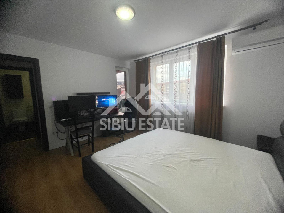 Apartament de vanzare cu 3 camere spatios s.u. 81.3mp-Super pret 1.746 euro/mp. 