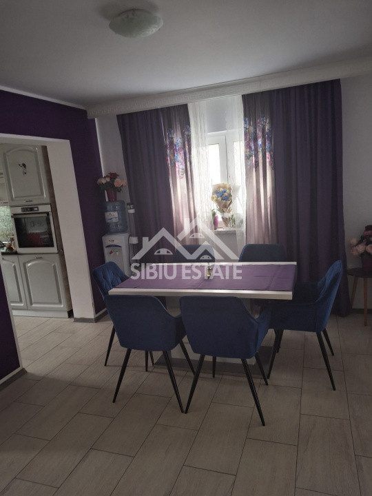 Casa tip duplex de vanzare doua nivele plus mansarada- Cartier Arhitectilor