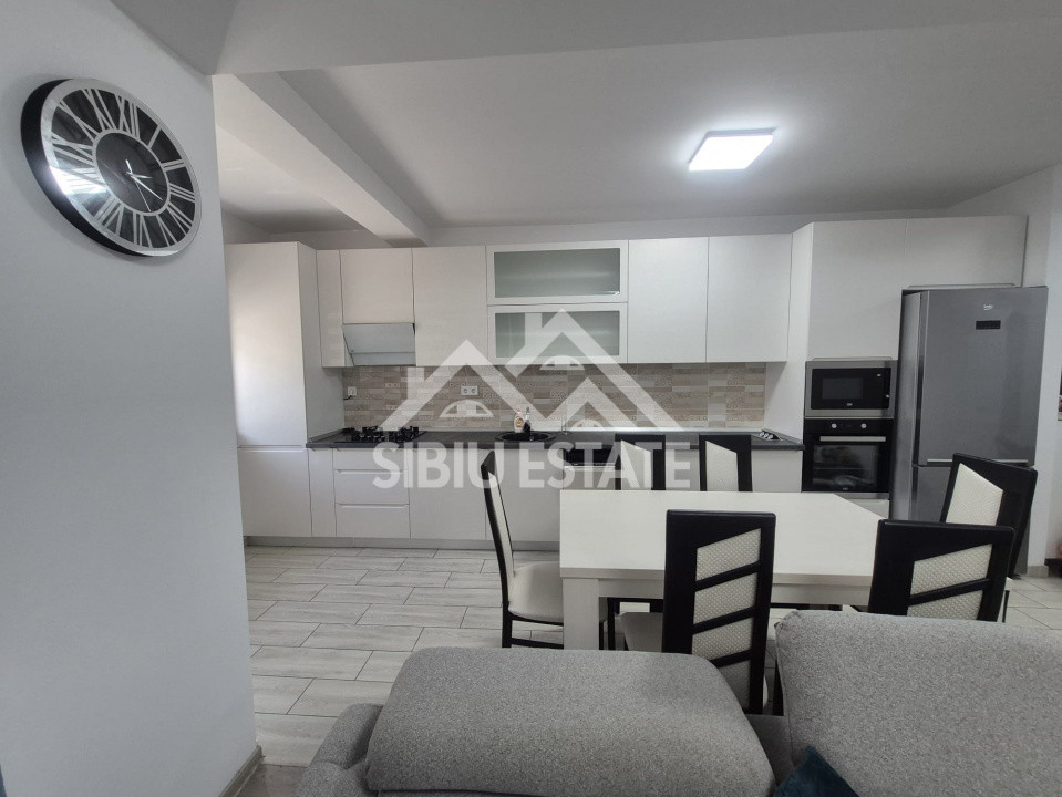 Apartament de inchiriat cu 3 camere,mobilat si utilat, loc de parcarare Selimbar