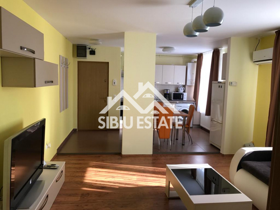 Apartament de inchiriat cu 2 camere,mobilat si utilat Ultracentral