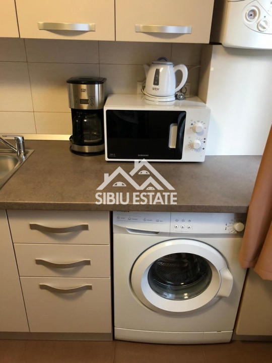 Apartament de inchiriat cu 2 camere,mobilat si utilat Ultracentral