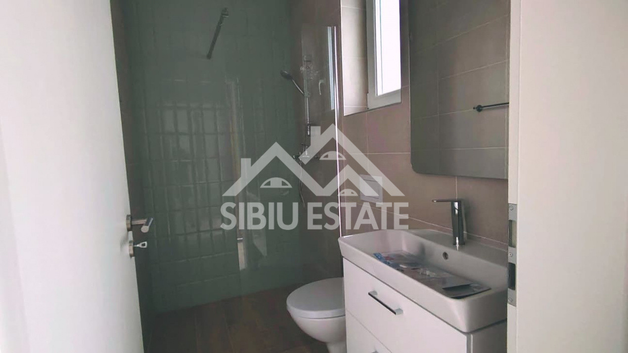 Casa noua de inchiriat, 4 camere, 2 bai, Sibiu Calea Cisnadiei