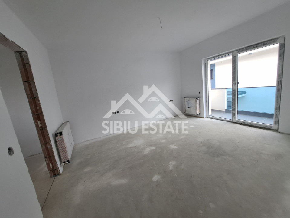 Casa si curte Selimbar central, 4 camere, 2 bai