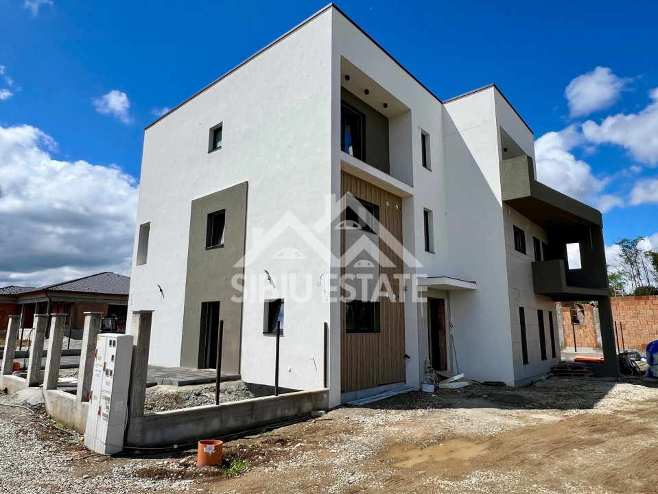  Apartament 4 camere , 115 mp , Grădină 173 mp , Terasă 18,5 mp