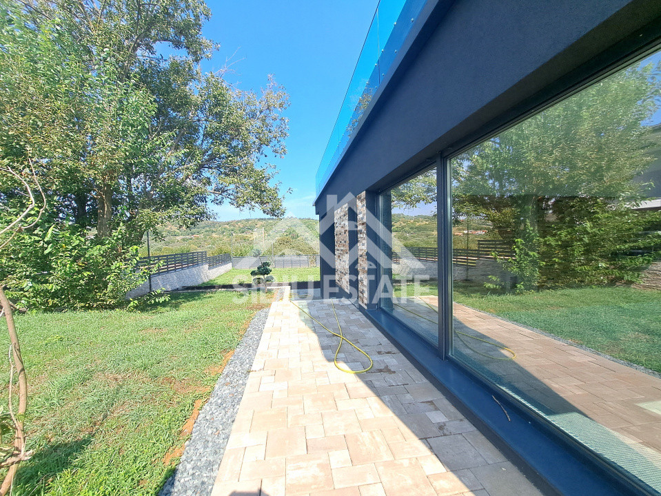 Casa Sibiu Cisnadioara, garaj, piscina, terase panoramice