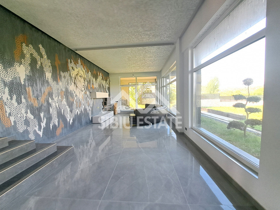 Casa Sibiu Cisnadioara, garaj, piscina, terase panoramice