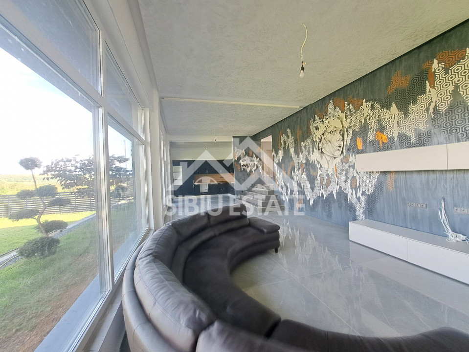 Casa Sibiu Cisnadioara, garaj, piscina, terase panoramice