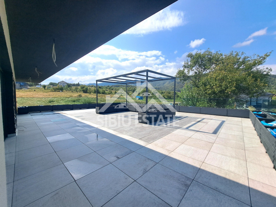 Casa Sibiu Cisnadioara, garaj, piscina, terase panoramice