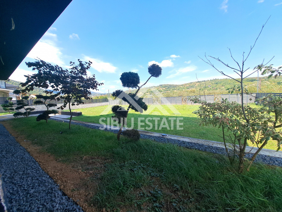 Casa Sibiu Cisnadioara, garaj, piscina, terase panoramice