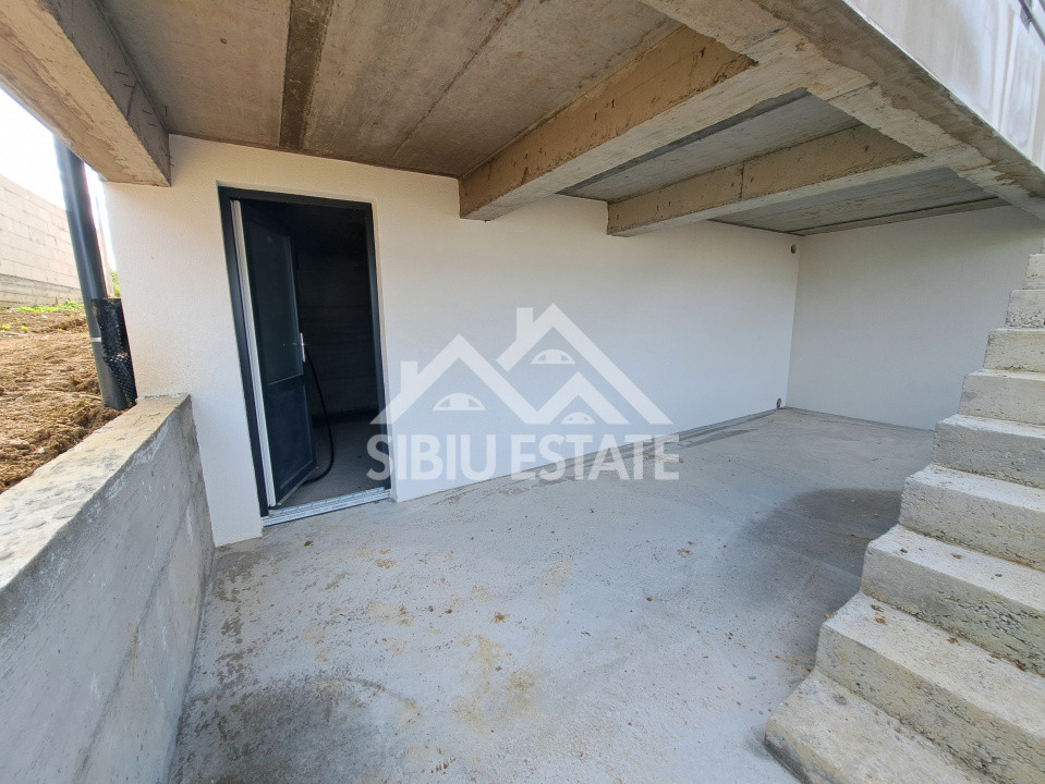 Casa noua cu pivnita si terasa Sibiu Calea Cisnadiei