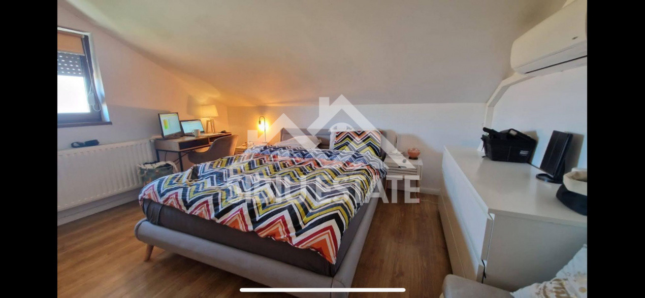 Casa moderna, de inchiriat, cu 3 camere, 2 bai, terasa 