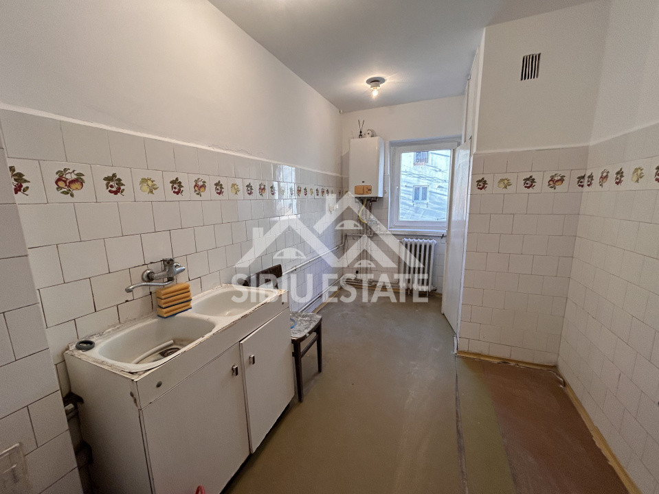 Apartament 4 camere etaj 1, Sibiu - Vasile Aaron Comision 0%