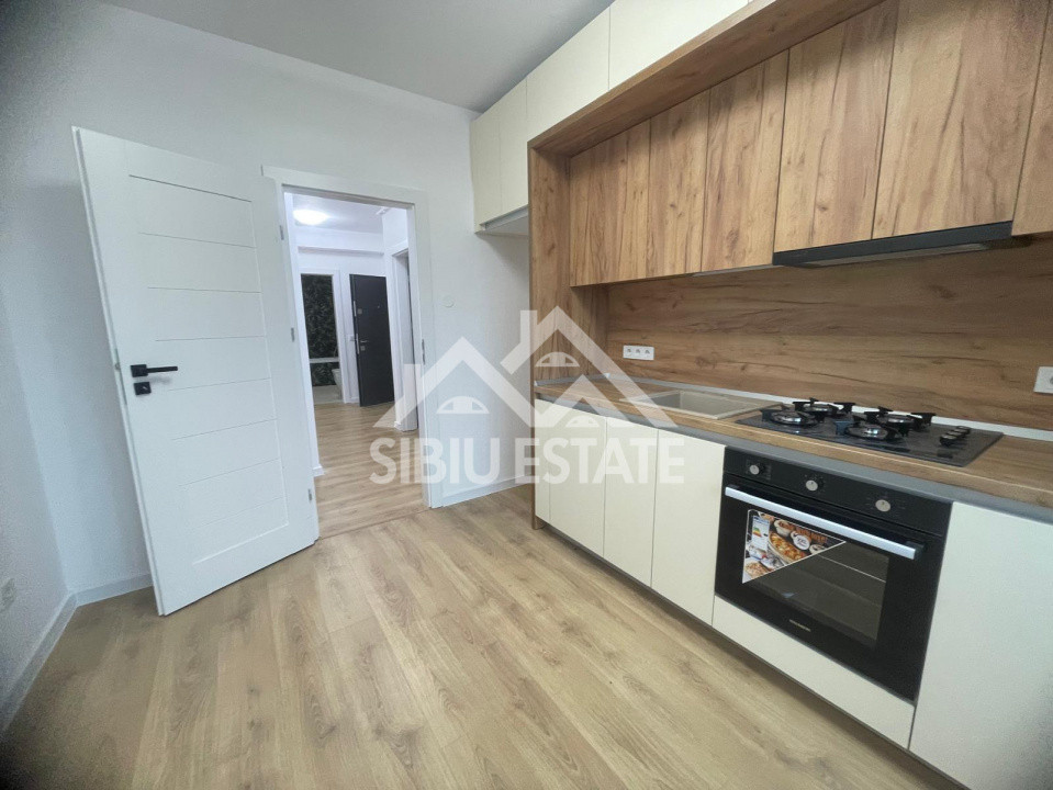 Apartament cu 3 camere, s.utila 70.15 mp.  bloc cu lift-  loc de parcare 