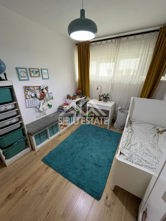 Apartament decomandat cu 3 camere 72. mp - mobilat, utilat- Cartier Kogălniceanu