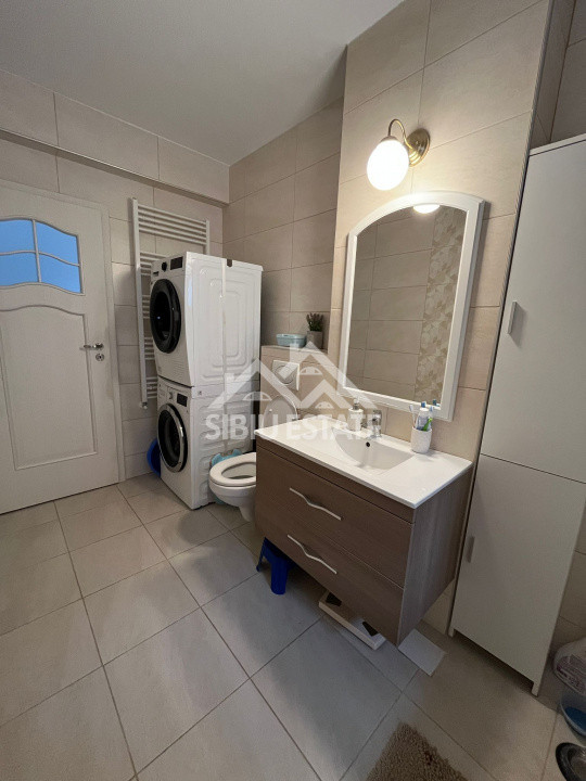 Apartament decomandat cu 3 camere 72. mp - mobilat, utilat- Cartier Kogălniceanu