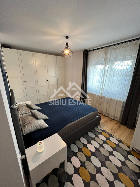 Apartament decomandat cu 3 camere 72. mp - mobilat, utilat- Cartier Kogălniceanu