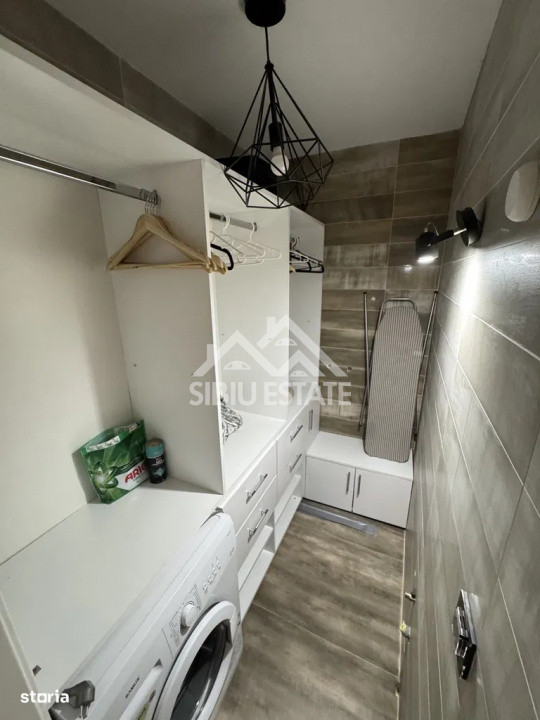 Apartament de inchiriat cu 2 camere, gradina - Zona Parcul Sub Arini