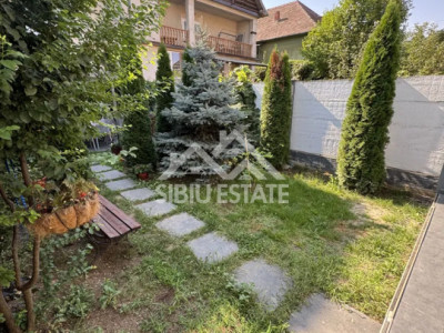 Apartament de inchiriat cu 2 camere, gradina - Zona Parcul Sub Arini
