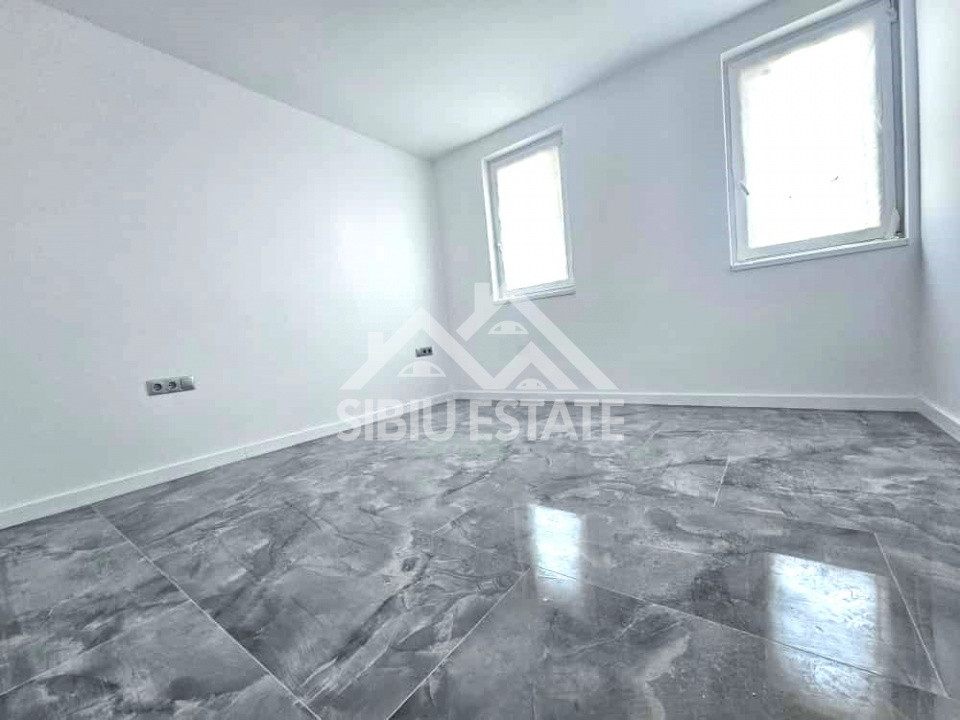 Casa noua 5 camere, 2 bai, spatiu si confort la cheie