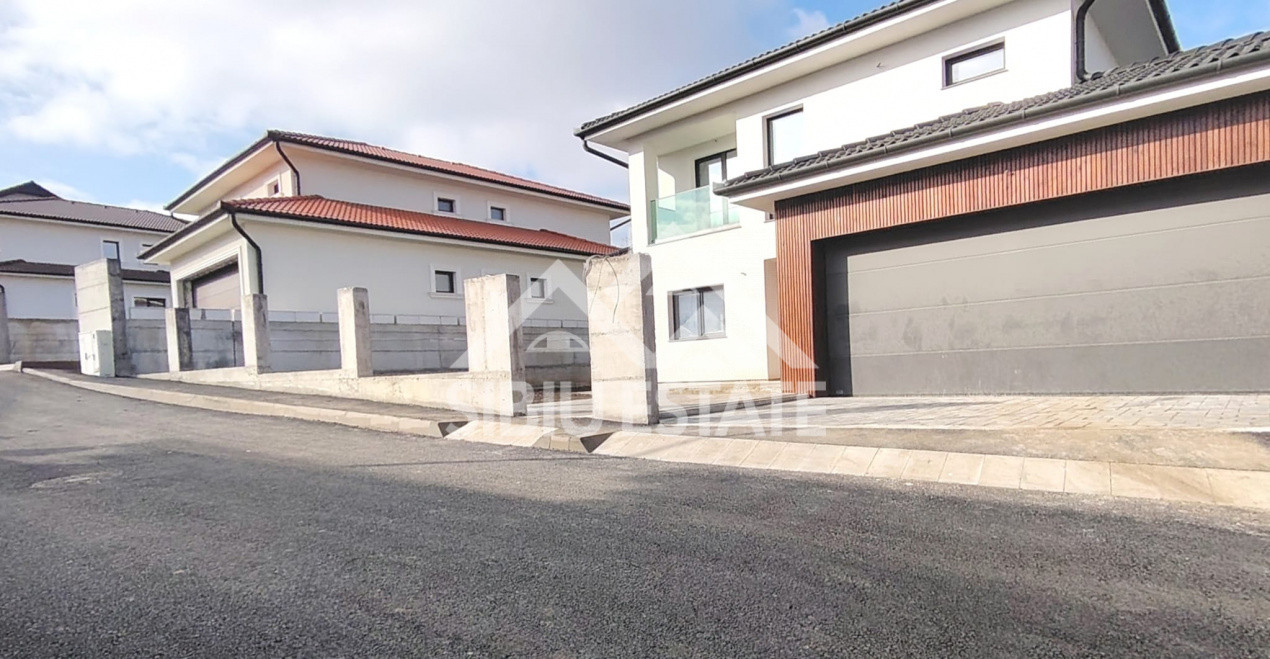 Casa individuala SIBIU, Selimbar, camere mari, 4 bai, garaj 