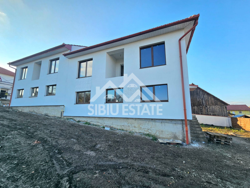 Casa tip duplex , Sura Mica , Sibiu