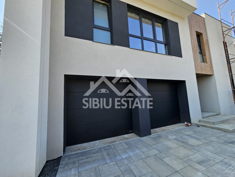 Casa moderna cu garaj si 5 camere Selimbar