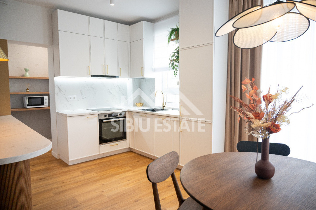 Apartament de LUX de  inchiriat cu 2 camere, loc de parcare -mobilat si utilat