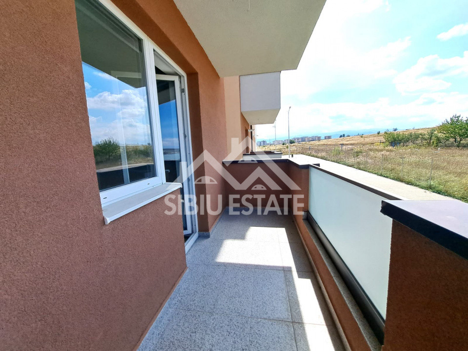 Apartament Sibiu 3 camere, 2 bai, terasa si boxa