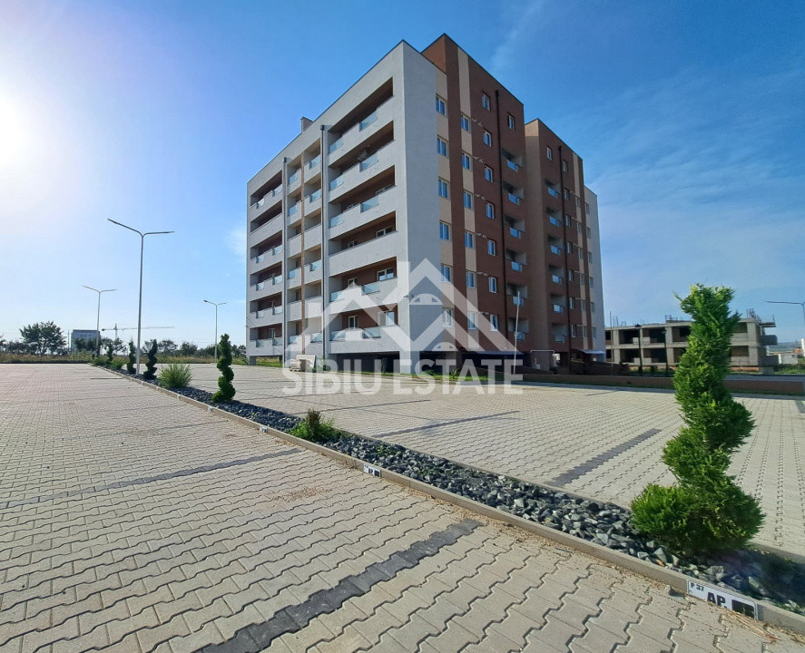 Apartament Sibiu 3 camere, 2 bai, terasa si boxa