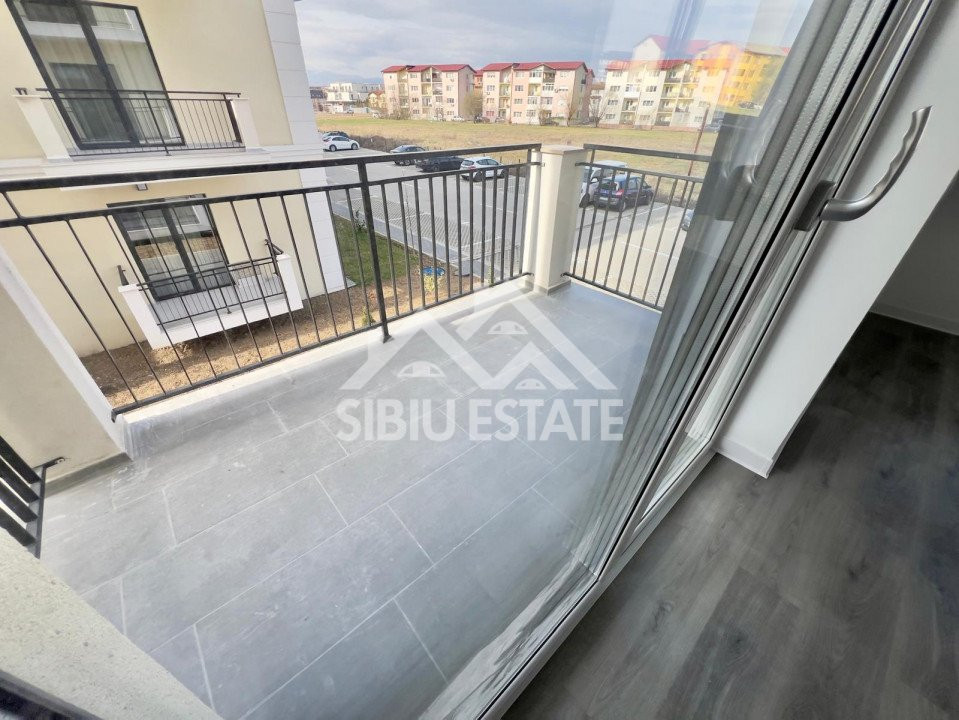 Apartament modern cu 2 camere, bucătărie închisă și balcon 