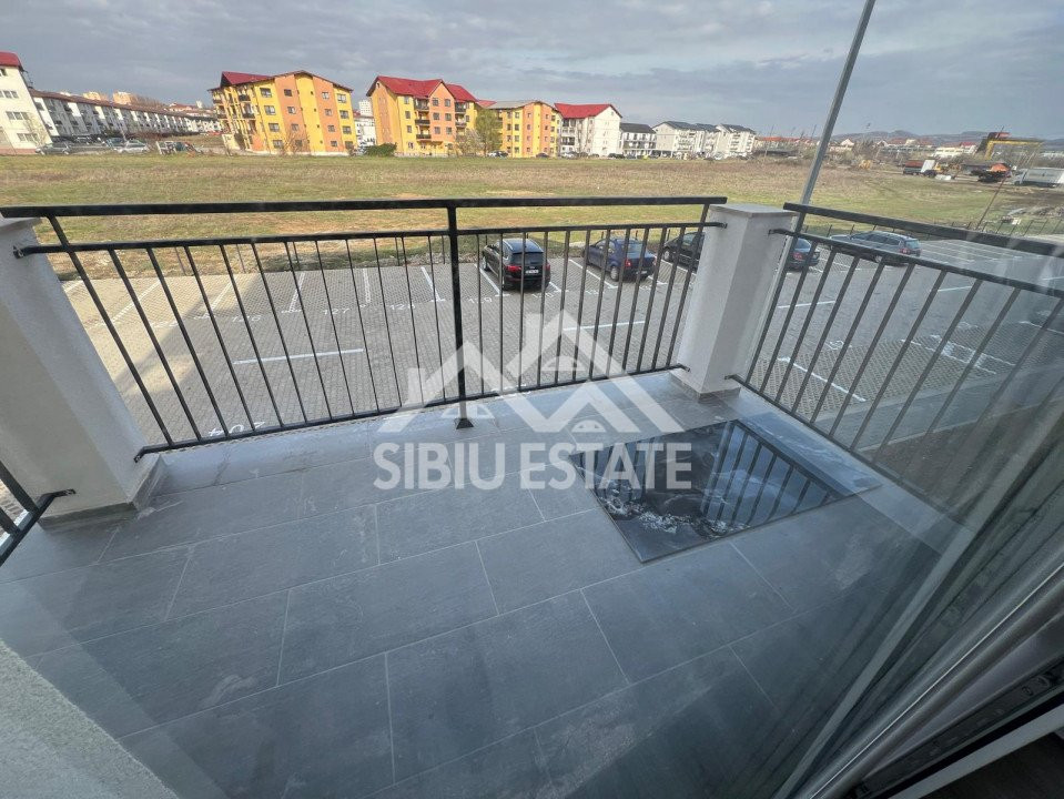 Apartament modern cu 2 camere, bucătărie închisă și balcon 