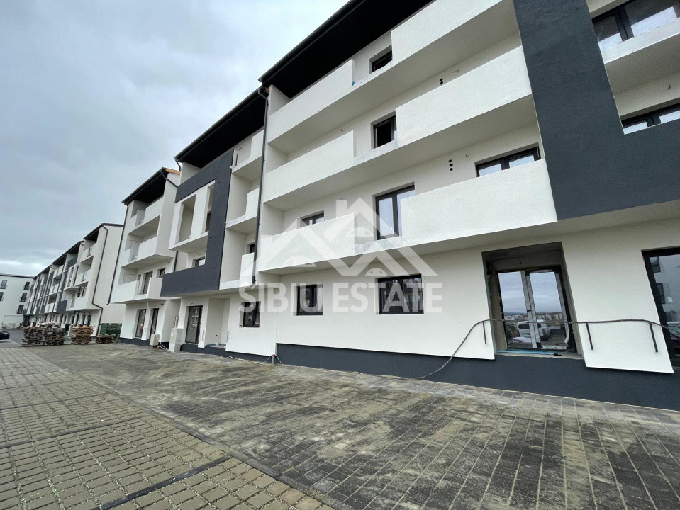 Apartament decomandat cu 3 camere, 2 bai -s.utila 61.57 mp - loc de parcare 