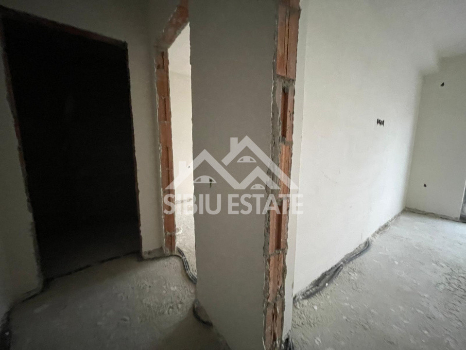 Apartament decomandat cu 3 camere, 2 bai -s.utila 61.57 mp - loc de parcare 