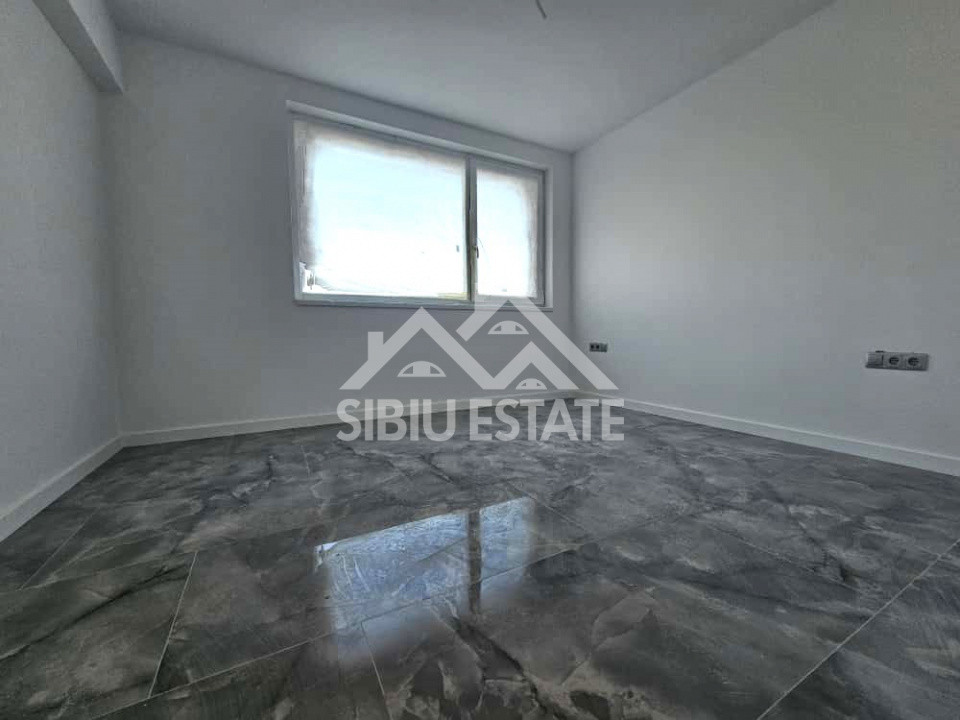 Casa noua la cheie, 4 camere, 2 bai Sibiu Vest