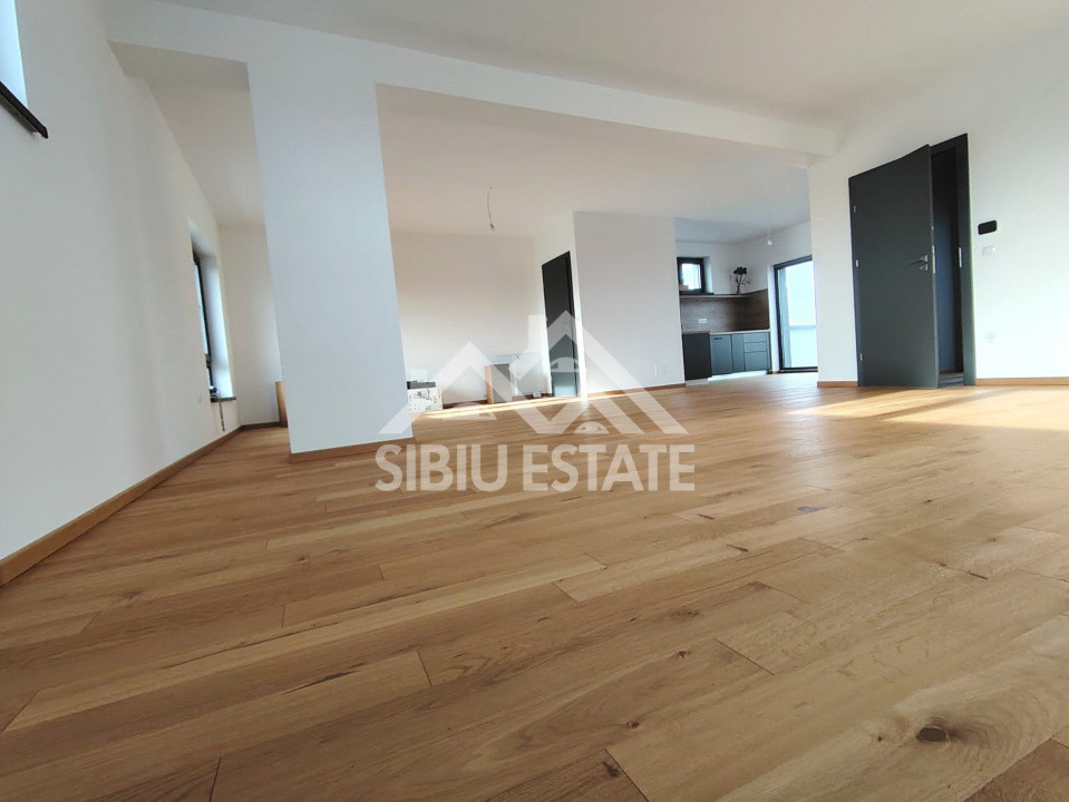 Casa moderna, terasa panoramica, HOME & BUSINESS