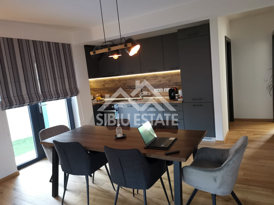 Casa moderna, terasa panoramica, HOME & BUSINESS