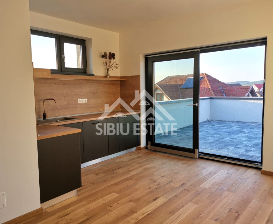 Casa moderna, terasa panoramica, HOME & BUSINESS