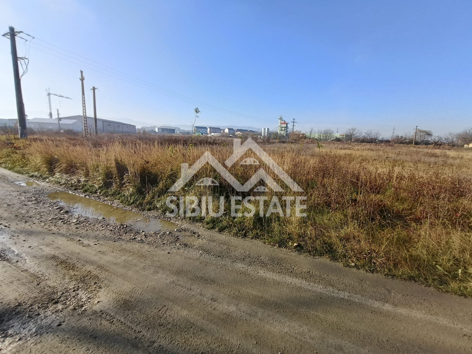 Teren intravilan arabil de vânzare – Sibiu, Strada Henry Coandă
