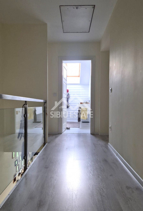 Casa 4 camere,2 bai, curte mare, Ready to move !!