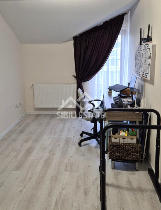 Casa 4 camere,2 bai, curte mare, Ready to move !!