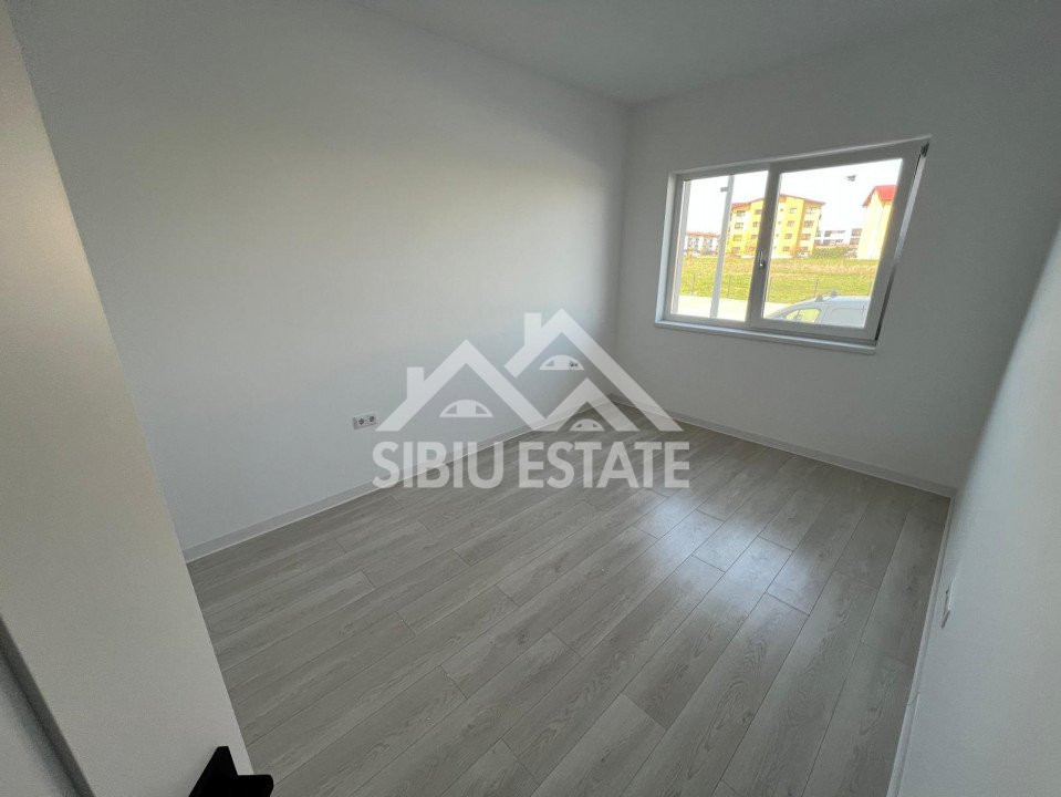 Apartament 3 camere , Finisaje premium , Mutare imediată!