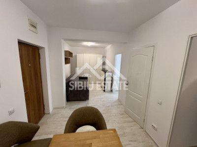  De vânzare: Apartament tip studio cu potențial comercial 
