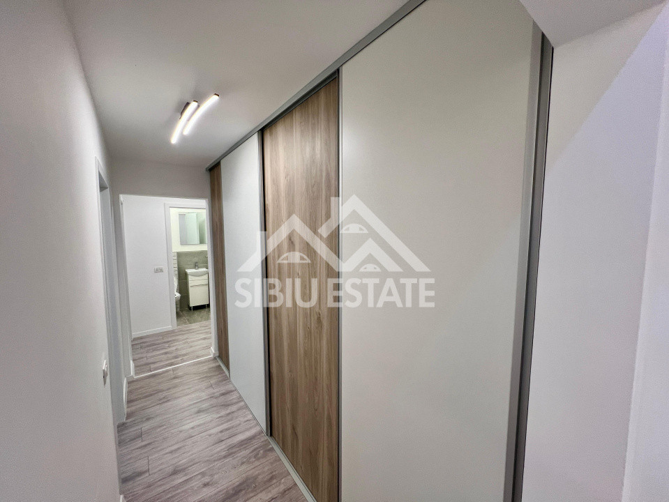 Apartament 4 camere renovat, 79 mp cu logie, Vasile Aaron, Sibiu