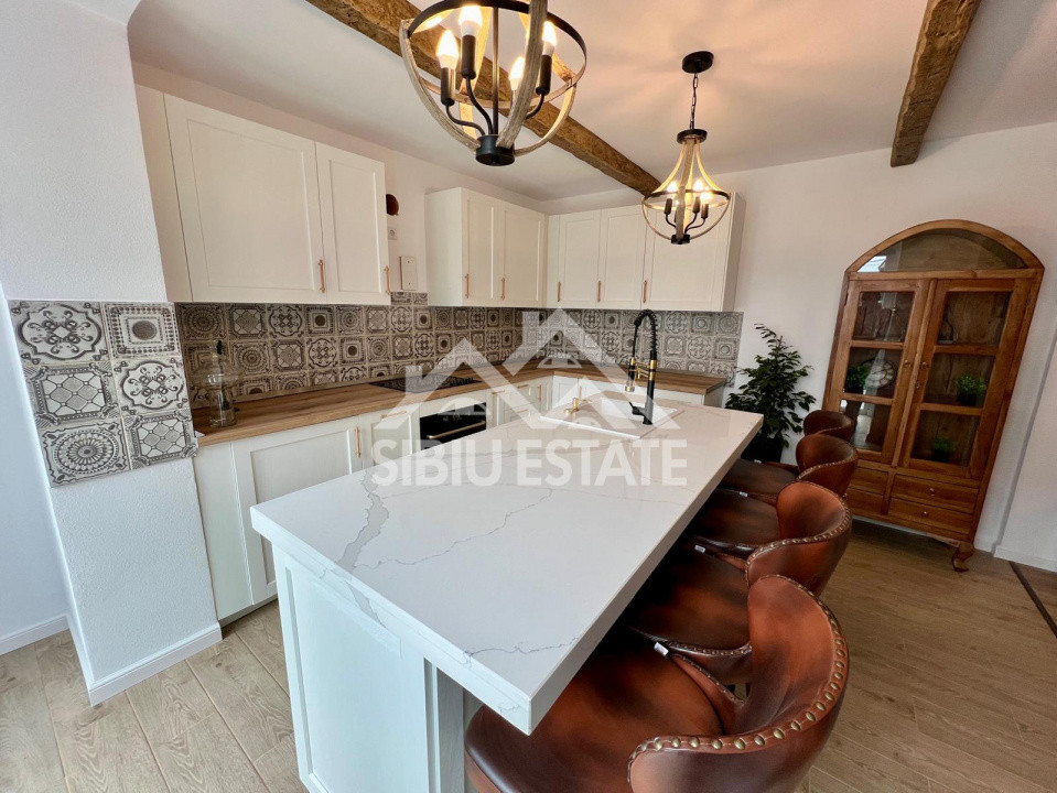 Casă de închiriat ,elegantă, spațioasă, complet renovata Turnisor