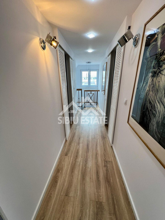 Casă de închiriat ,elegantă, spațioasă, complet renovata Turnisor