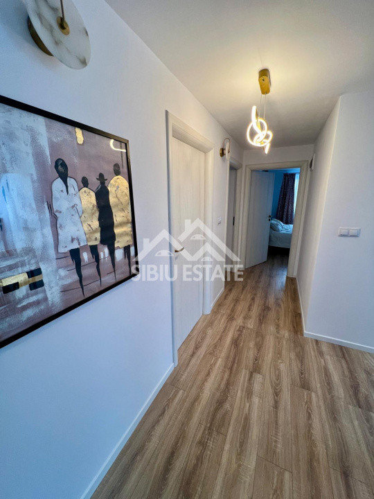 Casă de închiriat ,elegantă, spațioasă, complet renovata Turnisor